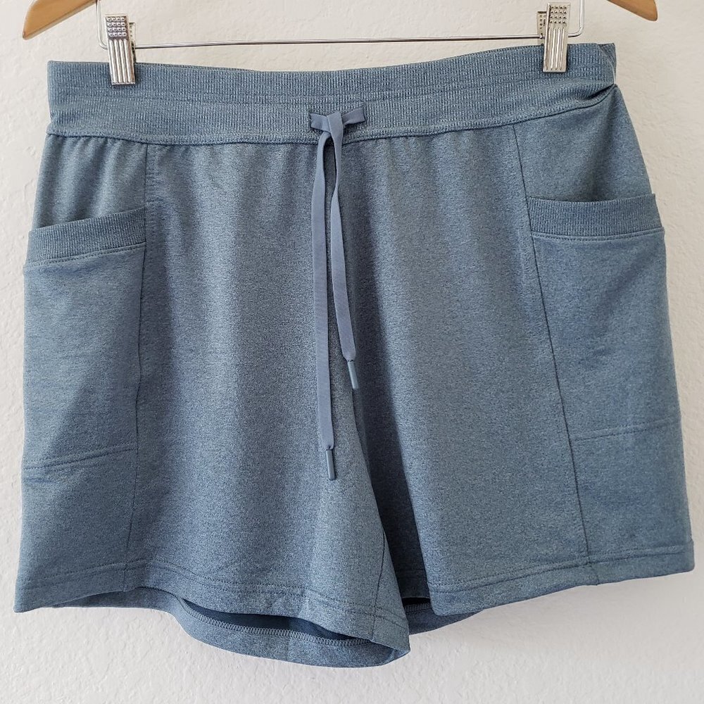NWT - 32 Degrees Ladies' Side Pocket Short - Size Large - Picture 4 of 5